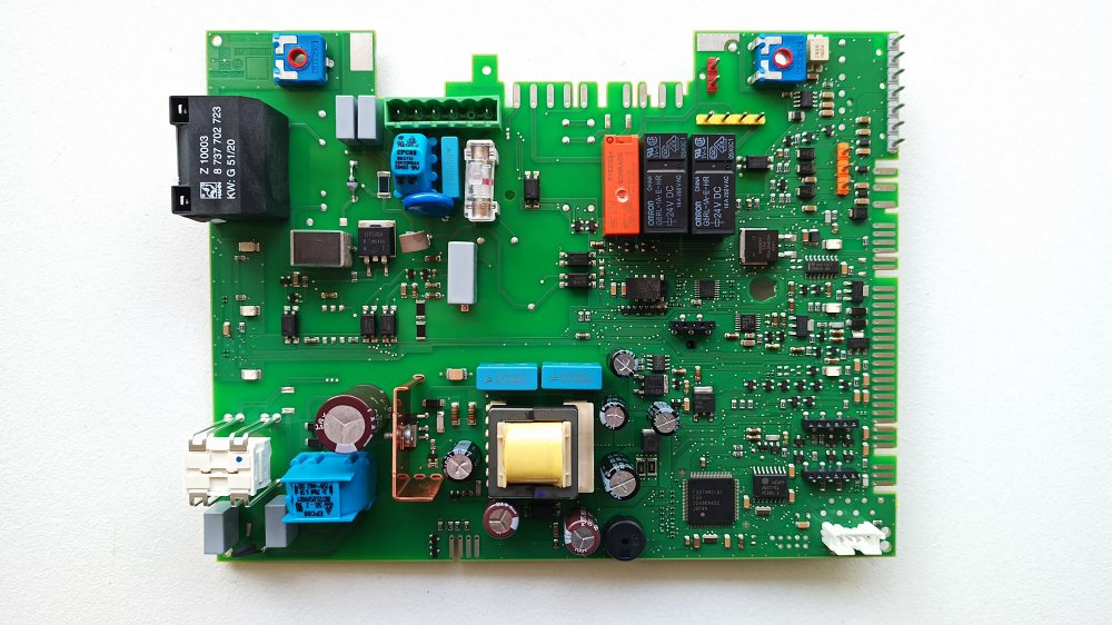 JUNKERS ZWB 28-3 C, артикул: 8748300916